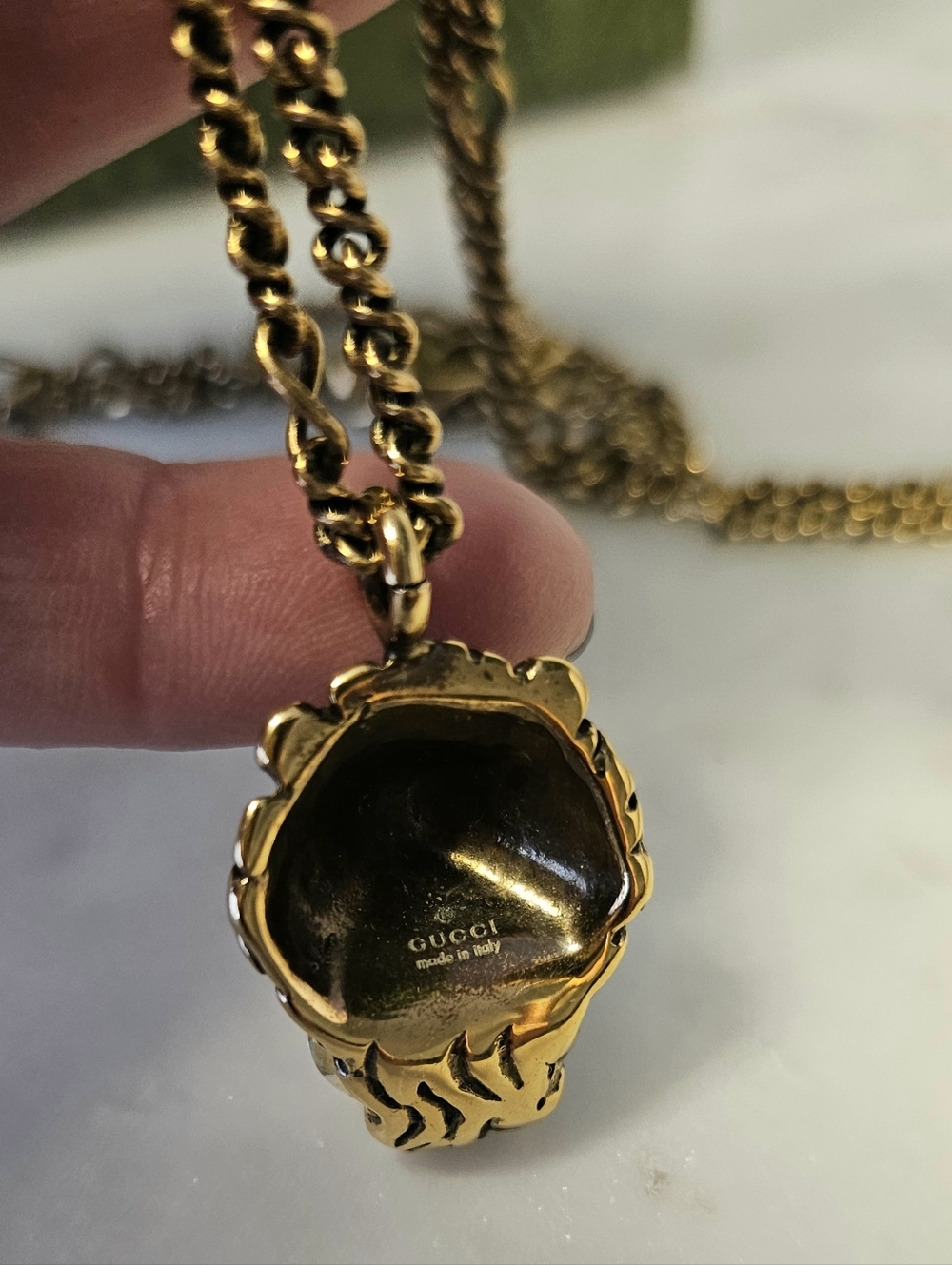 ✨️ GUCCI Lion Head Pendant Necklace with Rare Stone ✨️ - Picture 6 of 10